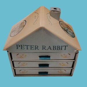 Frederick Warne Peter Rabbit Art Set Crayons Color Pencils Markers House Box